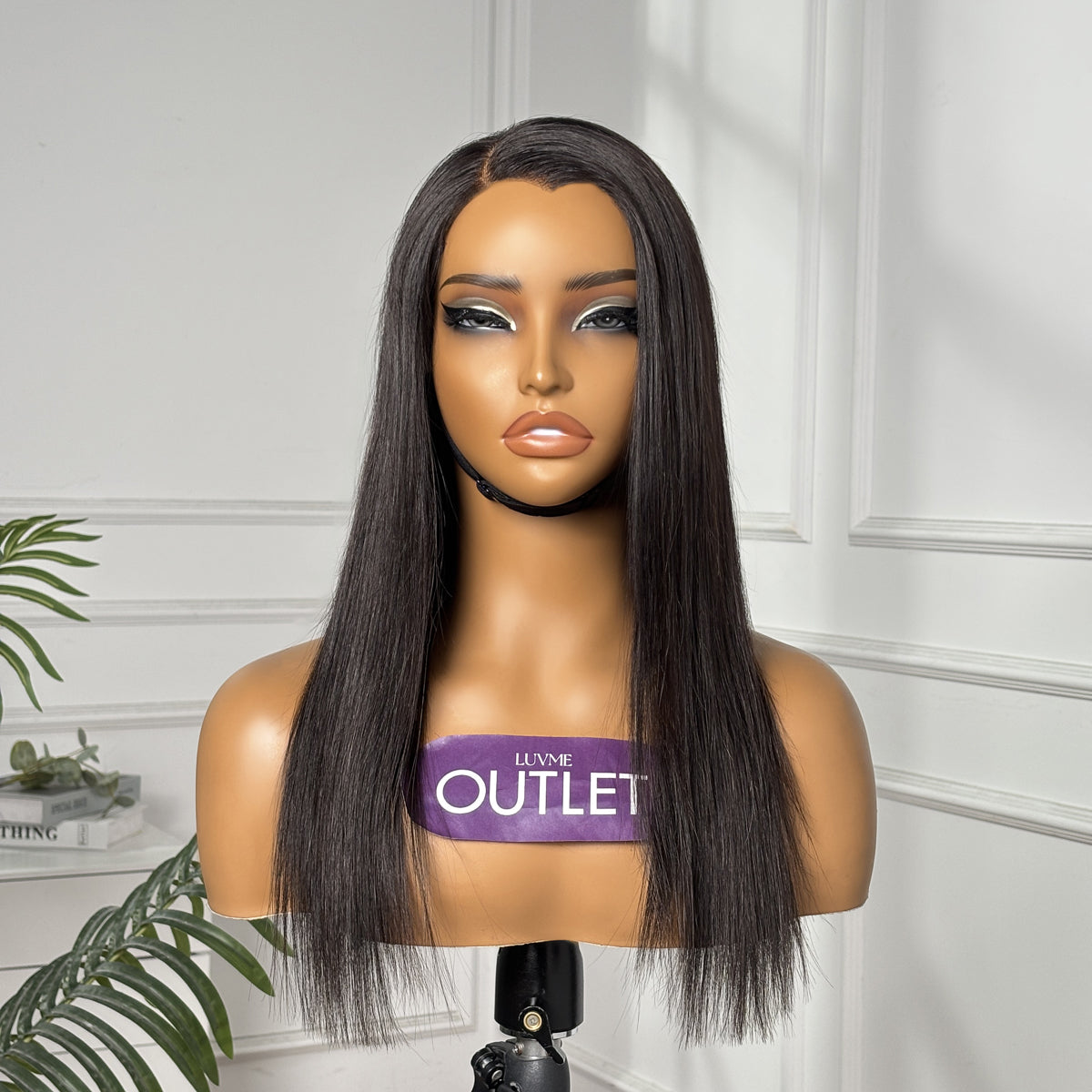 Outlet | Natural Black Straight 5x5 Lace Wig Pre-cut Lace 100% Human Hair-01