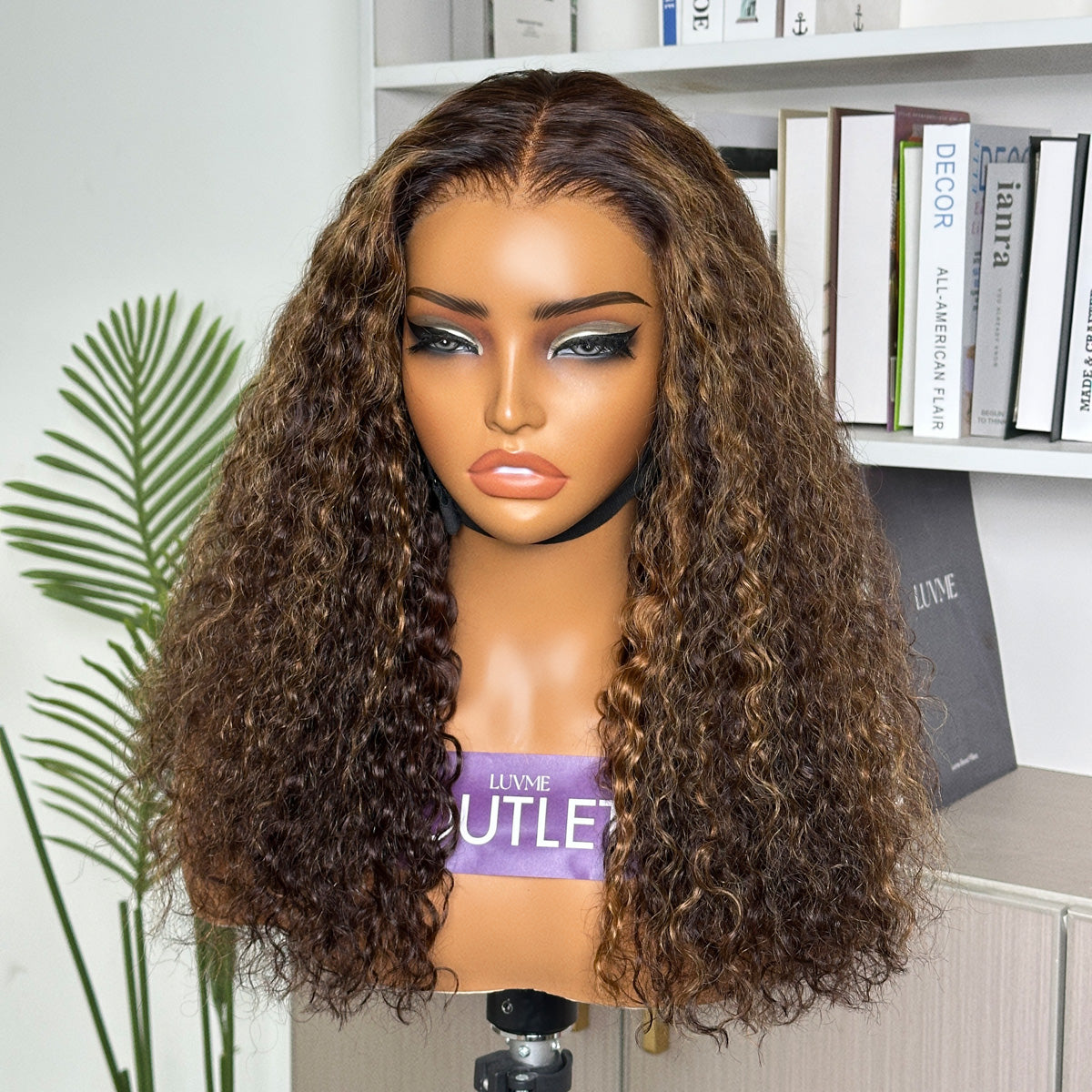 Outlet | Chestnut Brown Highlights Funmi 7x6 Closure HD Lace Long Curly Wig Pre-cut Lace-01