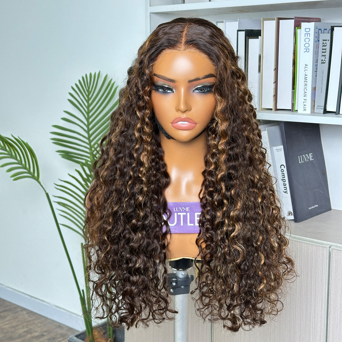 Outlet | Brown Highlights Funmi Curly Glueless 5x5 Closure Lace Wig Pre-cut Lace-01