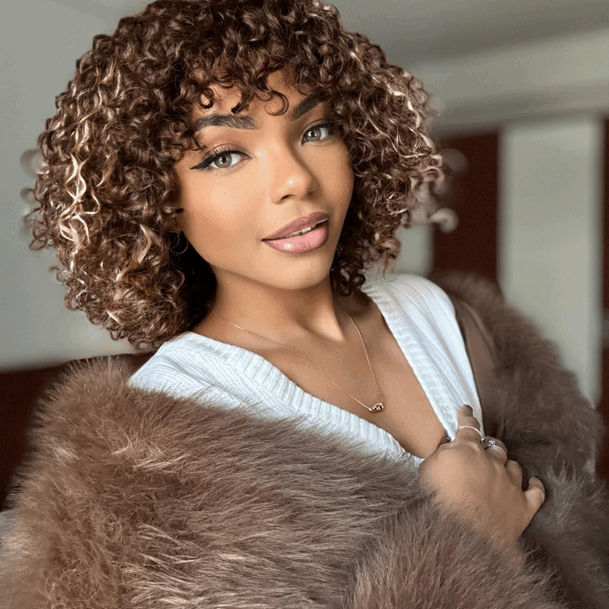 2 For $149.9 | 10 Inches Blonde Highlight Loose Wave Glueless Minimalist HD Lace T Part Wig+ 10 Inches Ash Blonde Highlights Water Wave Minimalist Lace Glueless Curly Wig-05